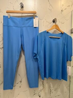 Athleta Interval Tight Legging and Grid Knit Tee Outfit